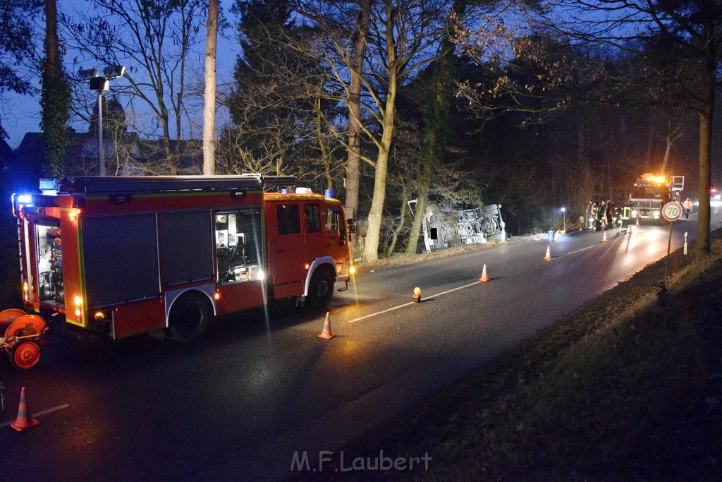 Container LKW umgestuerzt Koeln Brueck Bruecker- Dellbruecker Mauspfad P112.JPG - Miklos Laubert